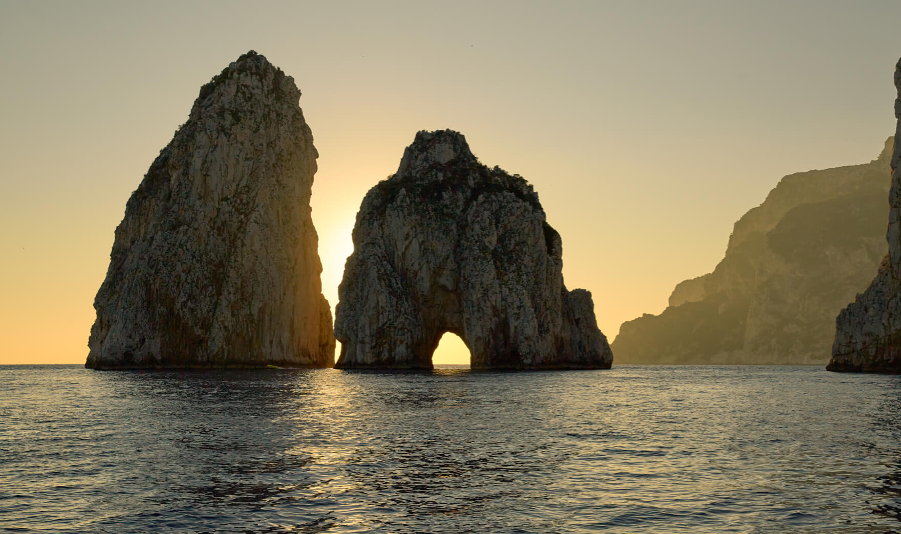 Limoncello di Capri - Faraglioni at sunset